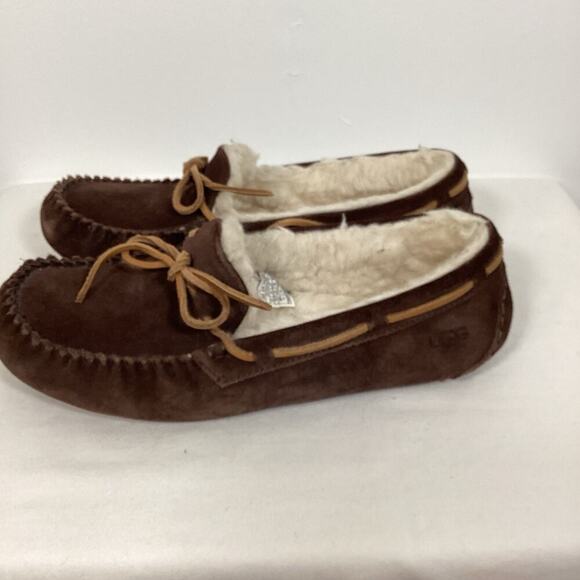 UGG Suede Leather Sheepskin Sherpa Lined Moccasin Slippers Women 10 Brown Warm - Picture 2 of 6